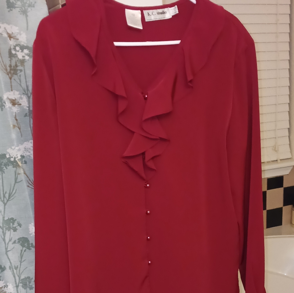 K.C. Studio Women's Red Ruffled Blouse Size 12